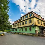 Lovecky Zamecek Hotel Buchlovice