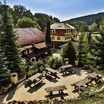 Hotel Lovecky Zamecek