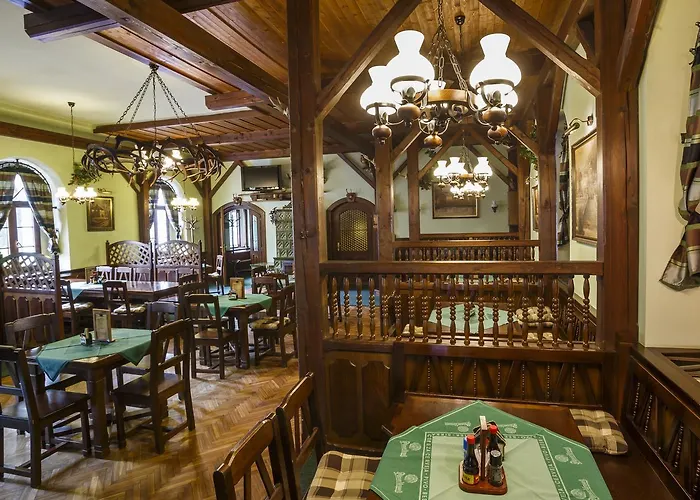 Lovecky Zamecek Hotel 3*